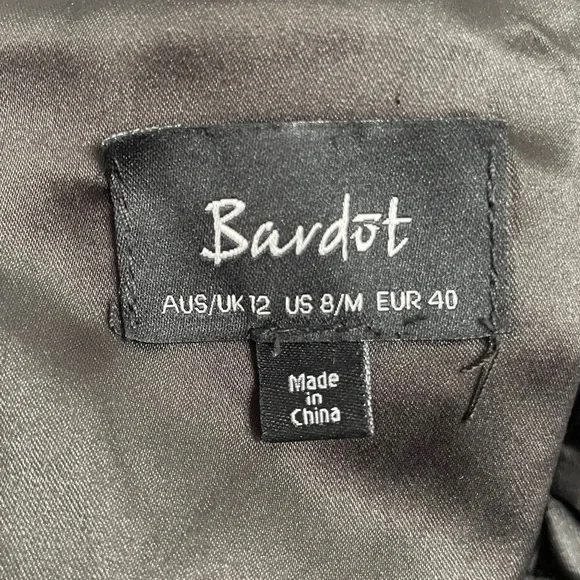 Bardot Karlie Lace Off-The-Shoulder Dress knee length black size Medium cocktail - Picture 15 of 16